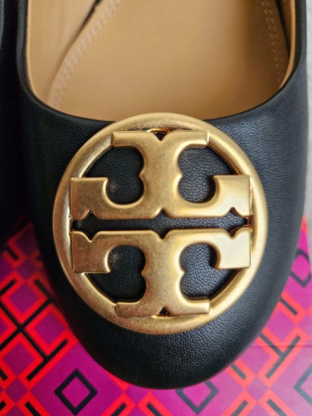 NIB Tory Burch Chelsea 65mm Wedge Pumps Black Napa Leather 8 - Picture 7 of 11